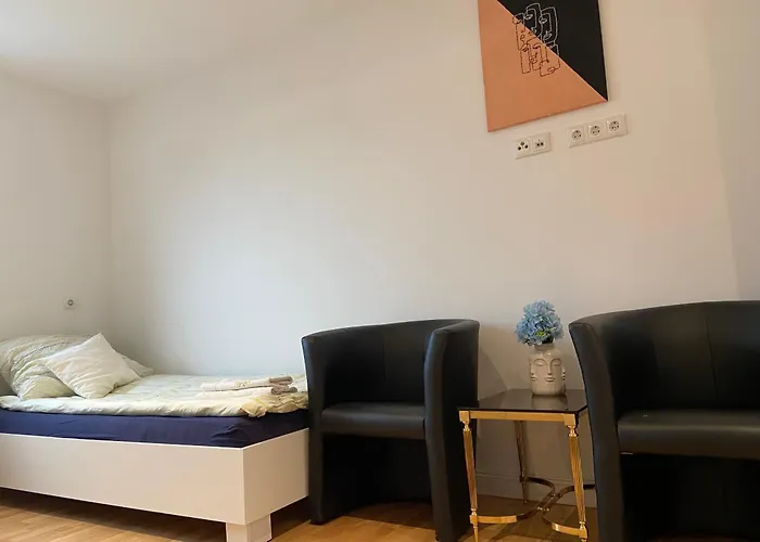 Luxury Apartment With Air Conditioning & Jaccuzzi Near Frankfurt Wiesbaden