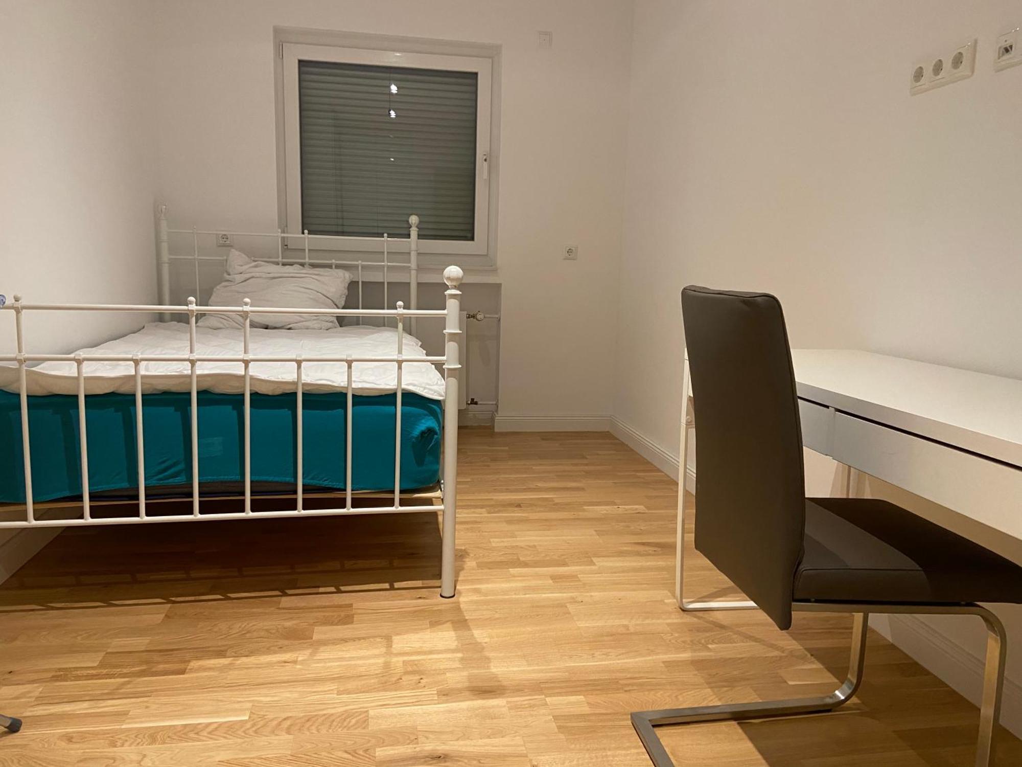 Luxury With Air Conditioning & Jaccuzzi Near Frankfurt Wiesbaden Apartment Hofheim am Taunus