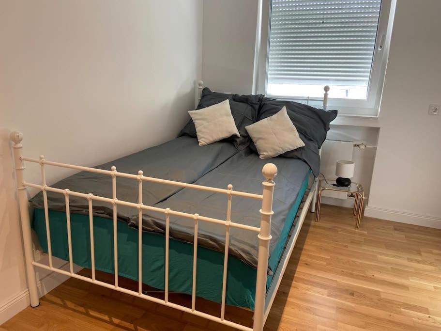 Apartment Luxury With Air Conditioning & Jaccuzzi Near Frankfurt Wiesbaden